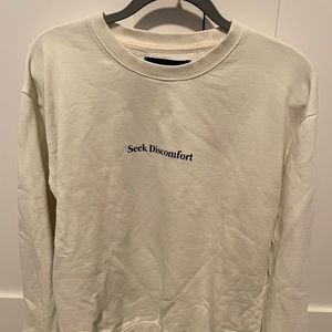 SEEK DISCOMFORT MENS LARGE CREWNECK. Bones colored.
